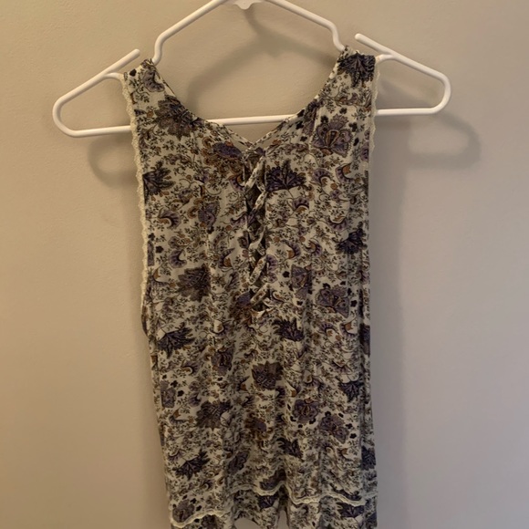 2 pack red and white/violet boho tank tops - Picture 5 of 10